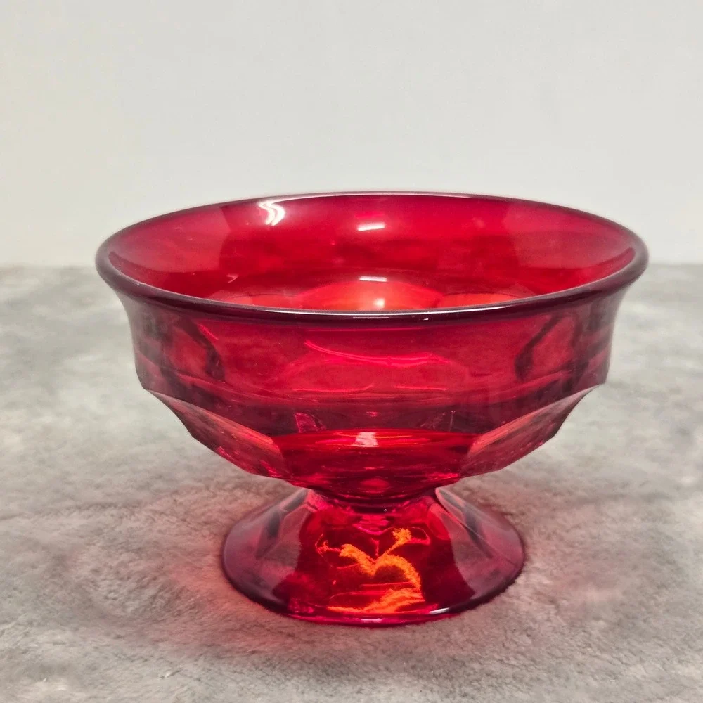 Vintage Ruby Red Glass Footed Dessert Bowl Pedestal Paneled Candy Dish‎ 4.5